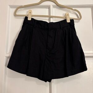 GAP Black Linen Pleated Shorts